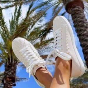 Stuart Weitzman  Goldie White  leather Pearl Studded Sneakers size 7